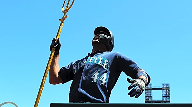 Mariners get weird, beat St. Louis 11-9