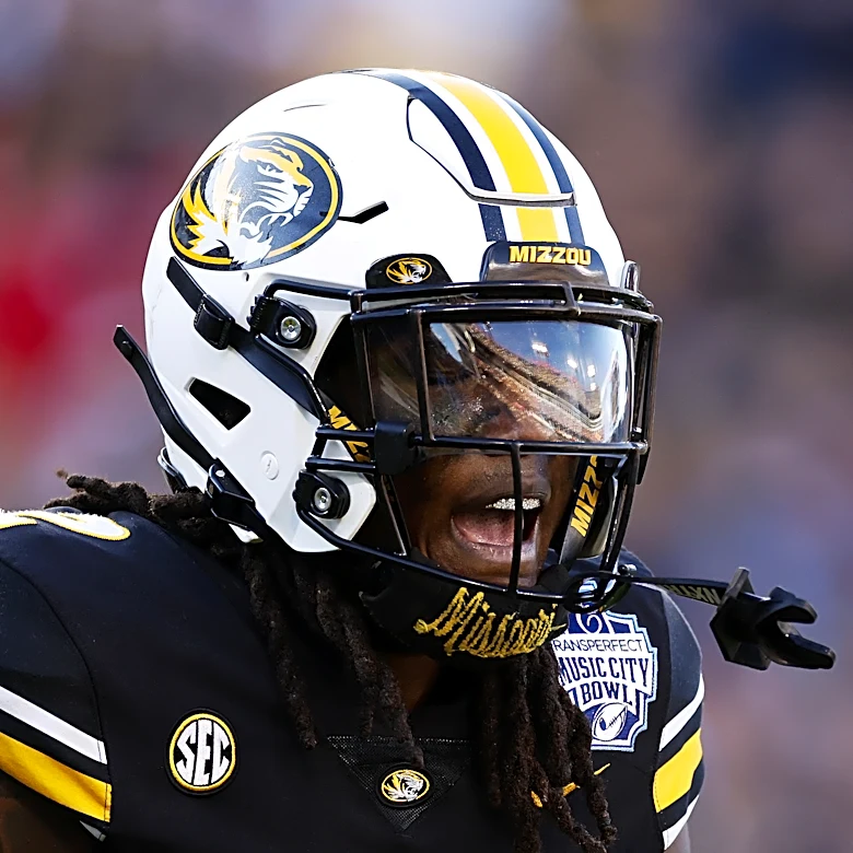 Bills continue adding speed to DB room with Missouri CB Toriano Pride Jr.