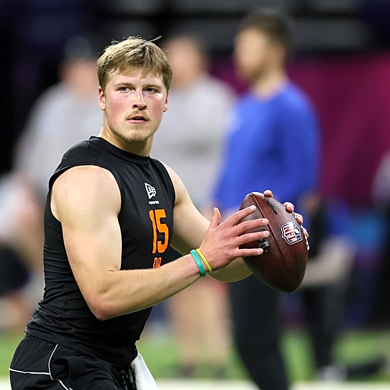 Cole Payton goes to the Eagles