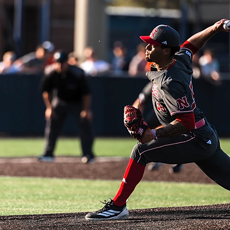Cornhuskers Turn the Tables on the Illini, Winning 12-5
