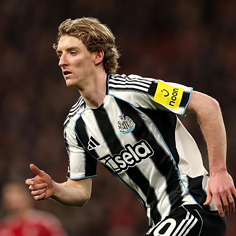 Bayern Munich’s Harry Kane could be playing key role in Anthony Gordon pursuit