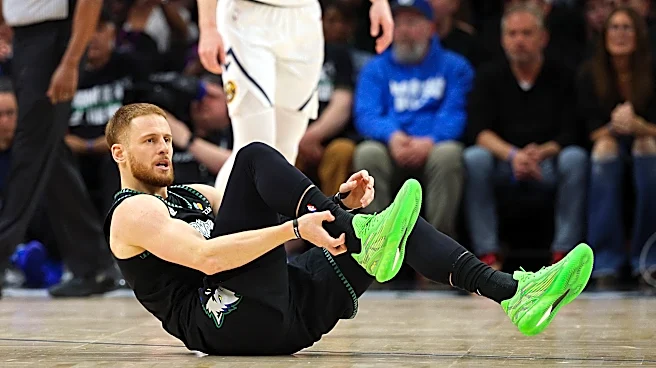 Former Warriors guard Donte DiVincenzo suffers devastating injury in the playoffs