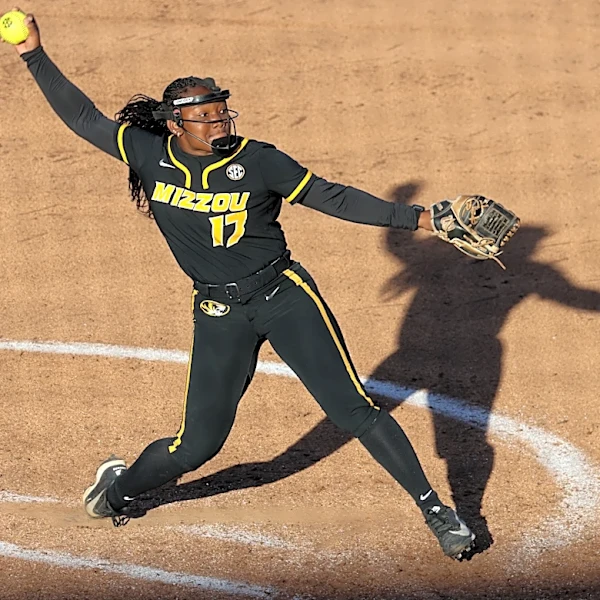 Mizzou tops No. 6 Arkansas in Game 3 thanks to Cierra Harrison, Sidney Forrester