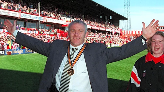 On This Day (27th April 1996): Sunderland’s Second Tier Life At Roker Ends With A Trophy!