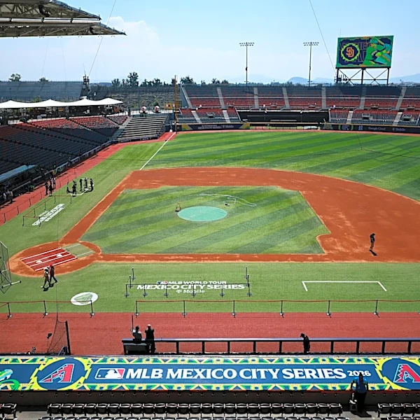 NL West report: Padres, D-backs split in Mexico, Rockies hanging tough