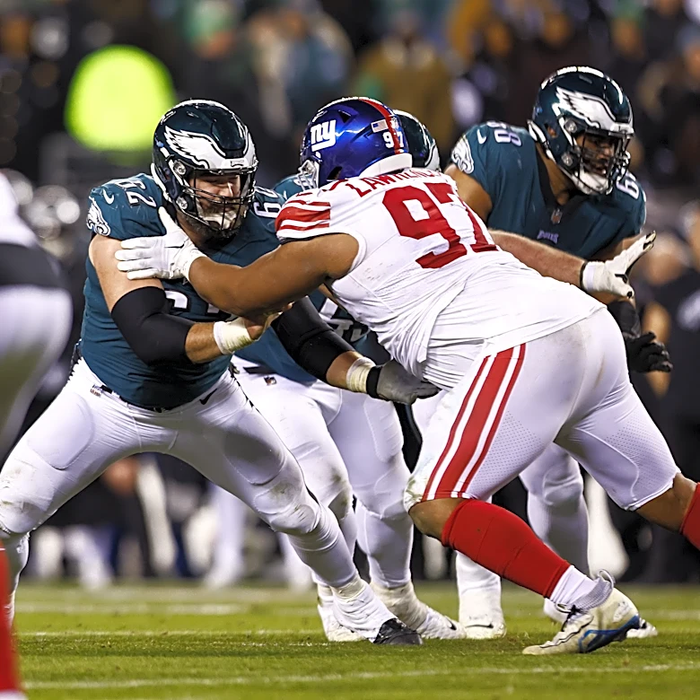 Jason Kelce calls Dexter Lawrence “virtually unblockable” player capable of “destroying centers”