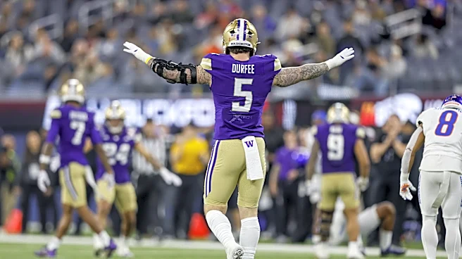 Monday Dots: Letting in a Draft