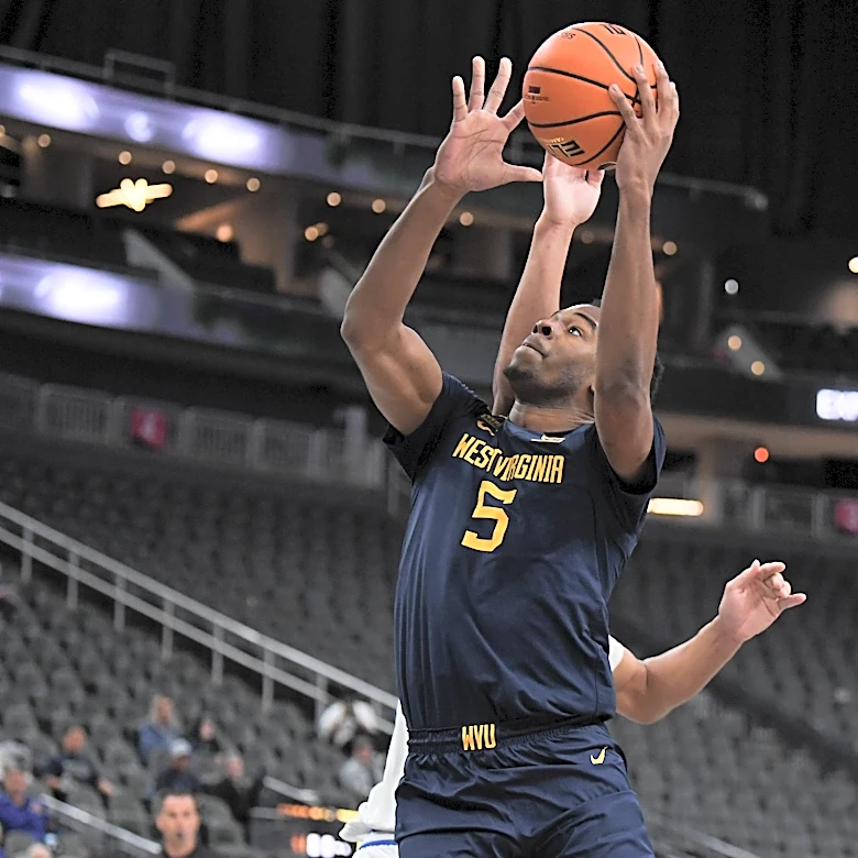Men’s Basketball: West Virginia F DJ Thomas commits to TCU