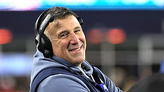 Mike Vrabel returns to Patriots after missing Day 3 of the NFL Draft