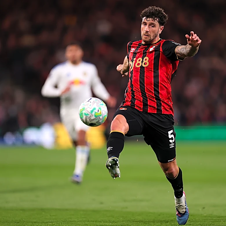 Transfer Rumor: Liverpool Could Swoop Spurs for Marcos Senesi