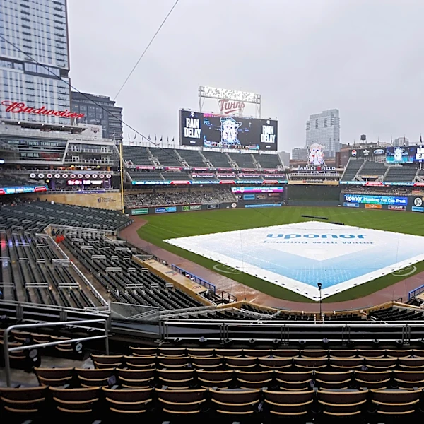 Mariners vs. Twins rain delay updates: Monday, April 27