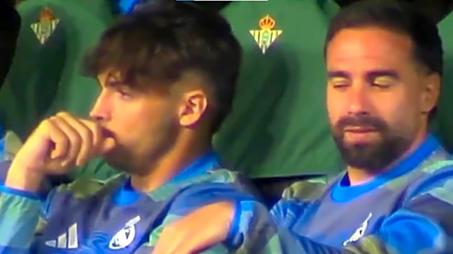 VIDEO: Carvajal caught mocking Trent’s defensive work rate