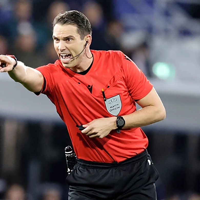 The referee’s history with Bayern Munich ahead of PSG showdown