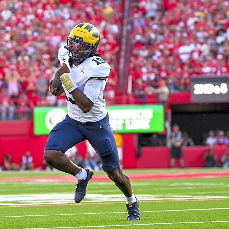 Michigan’s offensive success may hinge on Bryce Underwood’s rushing ability