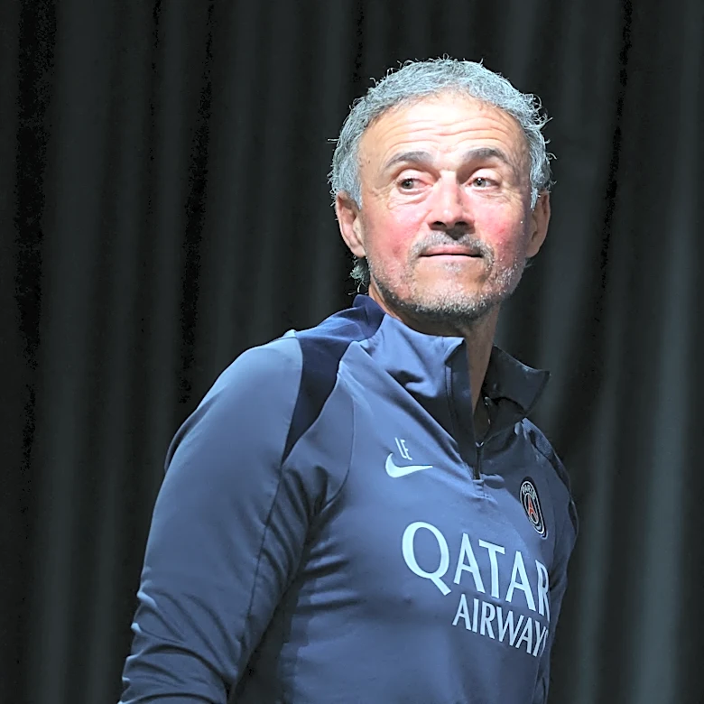 Paris Saint-Germain manager Luis Enrique lauds Bayern Munich on their intensity