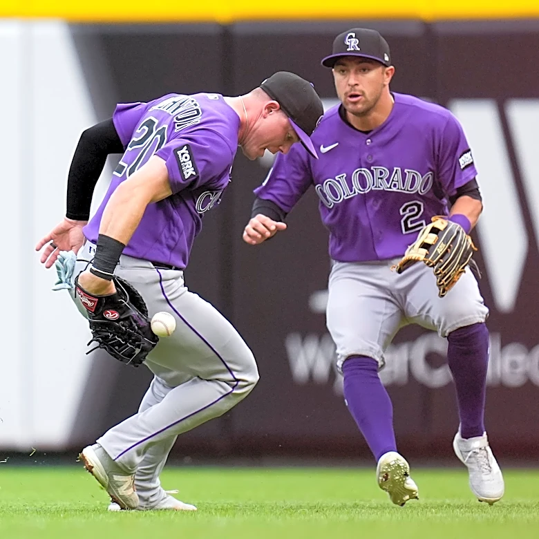 Reds 7, Rockies 2: Not enough offense (again)