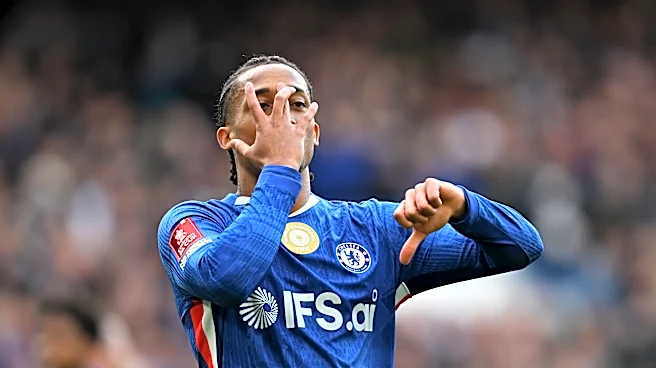 Should Barcelona go for Joao Pedro or Lautaro Martinez instead of Julian Alvarez this summer?