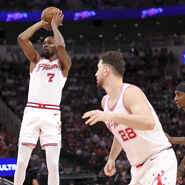 No, Kevin Durant isn’t faking an injury to miss NBA Playoffs