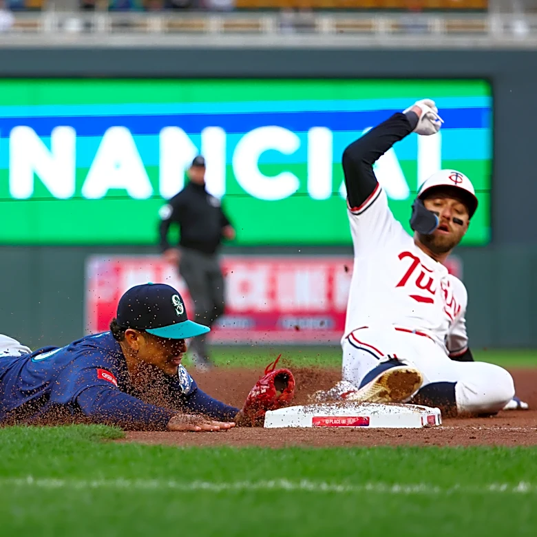 Game 31: Mariners at Twins