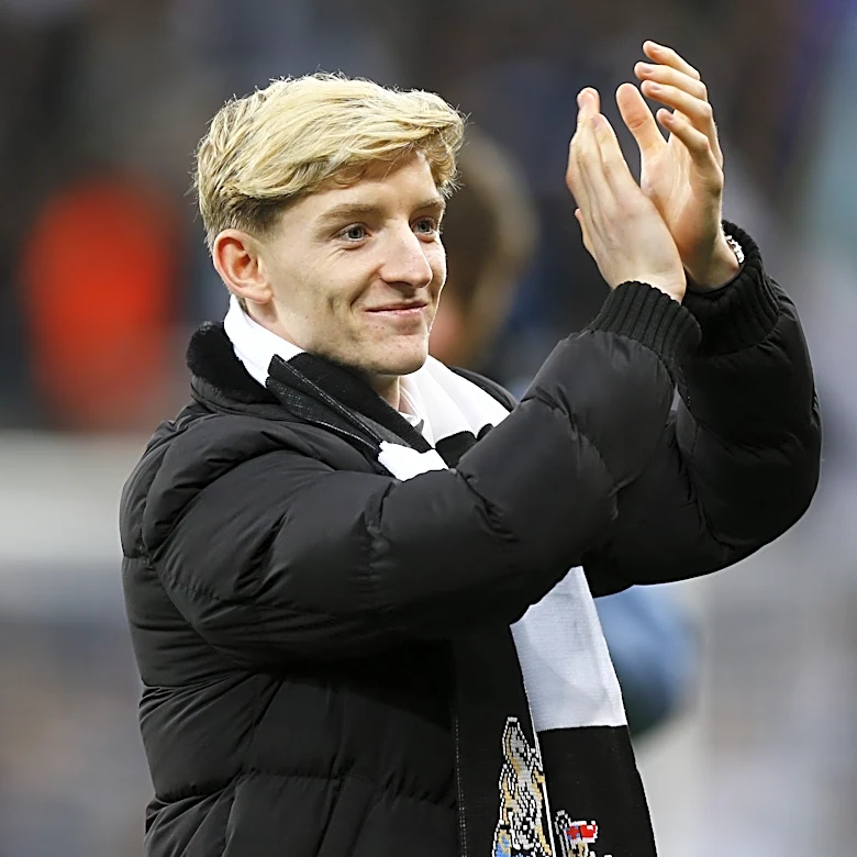 Newcastle Set Anthony Gordon Price After Everton Sell-On Clause Emerges