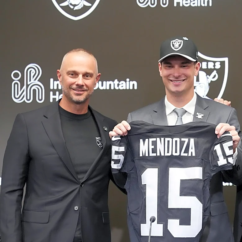 Wednesday Headlines: Indiana football recruiting buzz, NFL Draft results