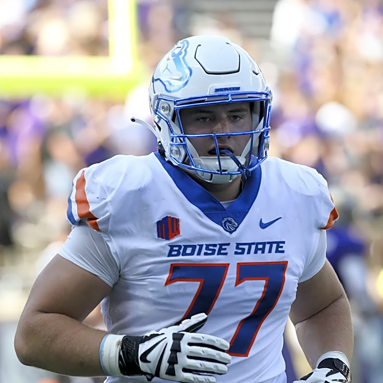 Everything to know about new Denver Broncos OG Kage Casey