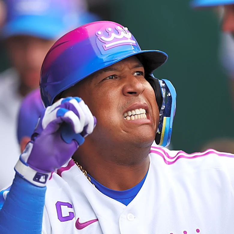 Royals are shut down, lose 5-2