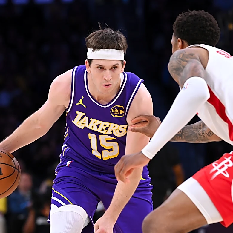 Lakers go cold offensively, lose Game 5 to Rockets