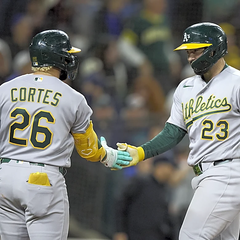Elephant Rumblings: Shea continues to rumble!