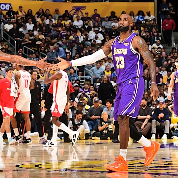 Smart moves and LeBron l’expérience turned Lakers vet duo into a perfect storm. But can they close the series?