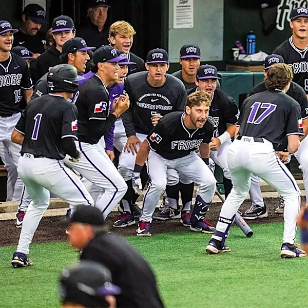 Baseball: Sawyer Strosnider homers twice, TCU dominates UT-Arlington to extend win streak to seven