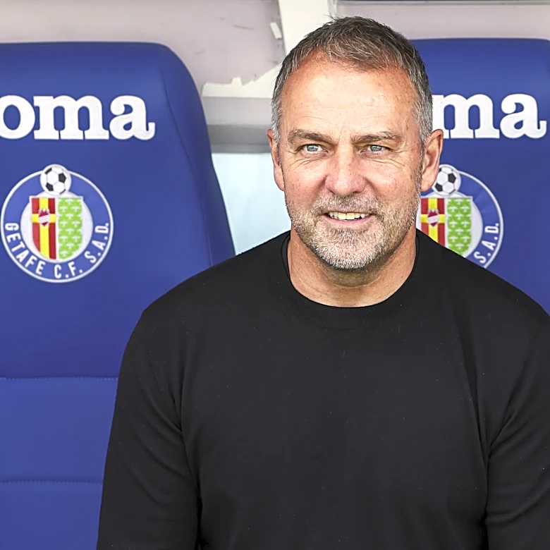 Hansi Flick set to extend stay as Barcelona players push to wrap up La Liga title