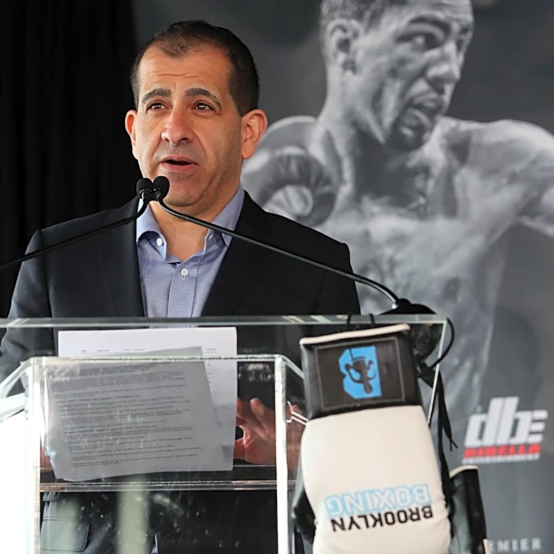 ‘This will get worked out’: Stephen Espinoza expects Mayweather vs Pacquiao rematch drama to resolve itself