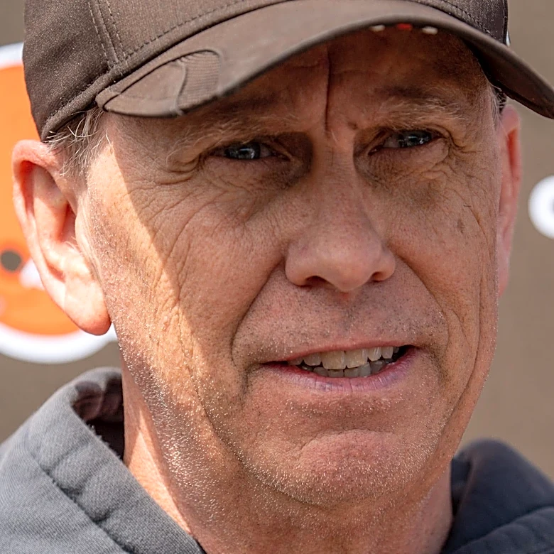 Daily Dawg Chow 5/1: Will Cleveland make any more moves this offseason?
