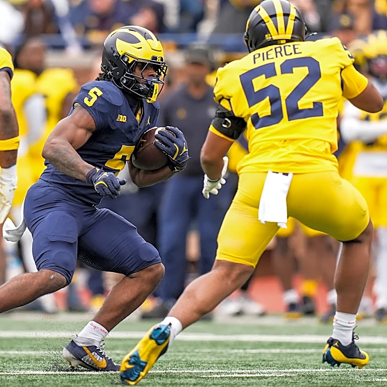 Recruiting Roundup: Predictions roll in for 2 top in-state targets