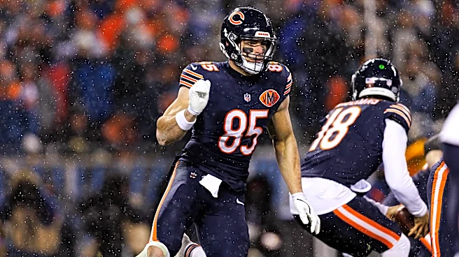 How does Sam Roush impact Cole Kmet?