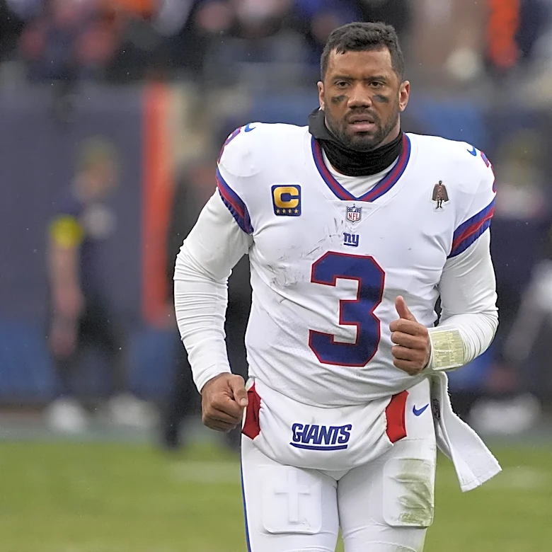 Do you want to see the Jets sign Russell Wilson as their backup quarterback?