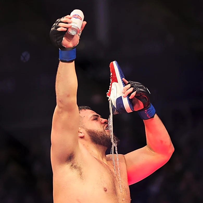 Here’s MMAmania.com’s UFC UFC Perth betting odds ‘Weekend Lock’ … what’s yours?