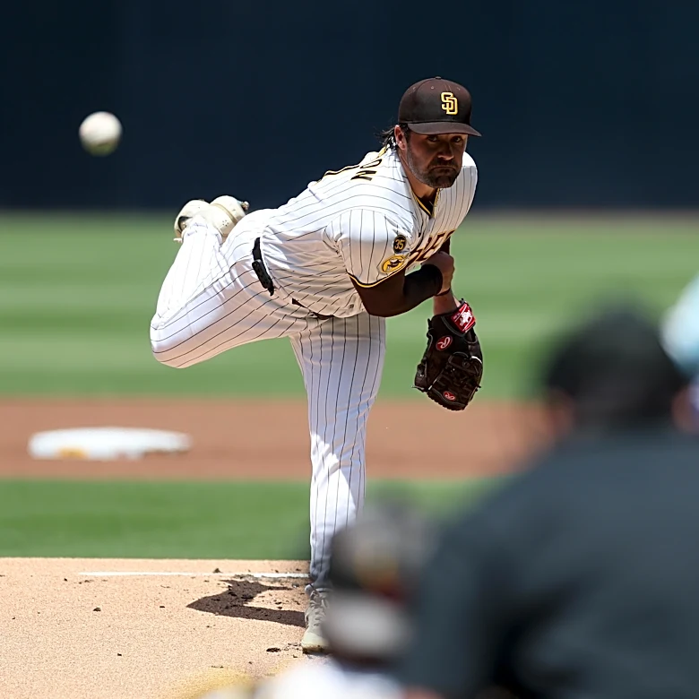 Following sole series loss of April, Padres hoping to regain momentum against Sox