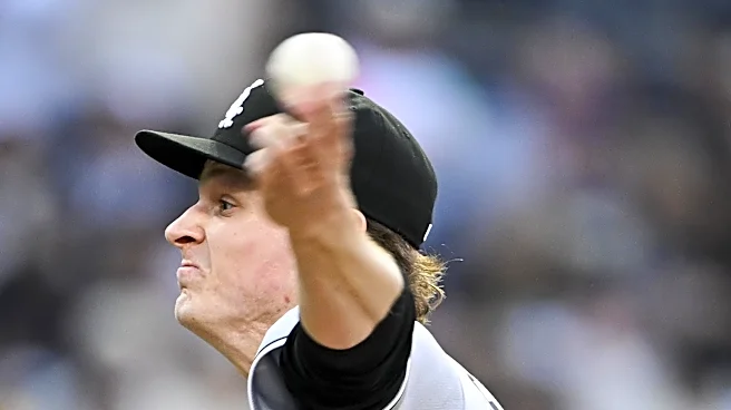 White Sox, Schultz win a laffer over Padres, 8-2
