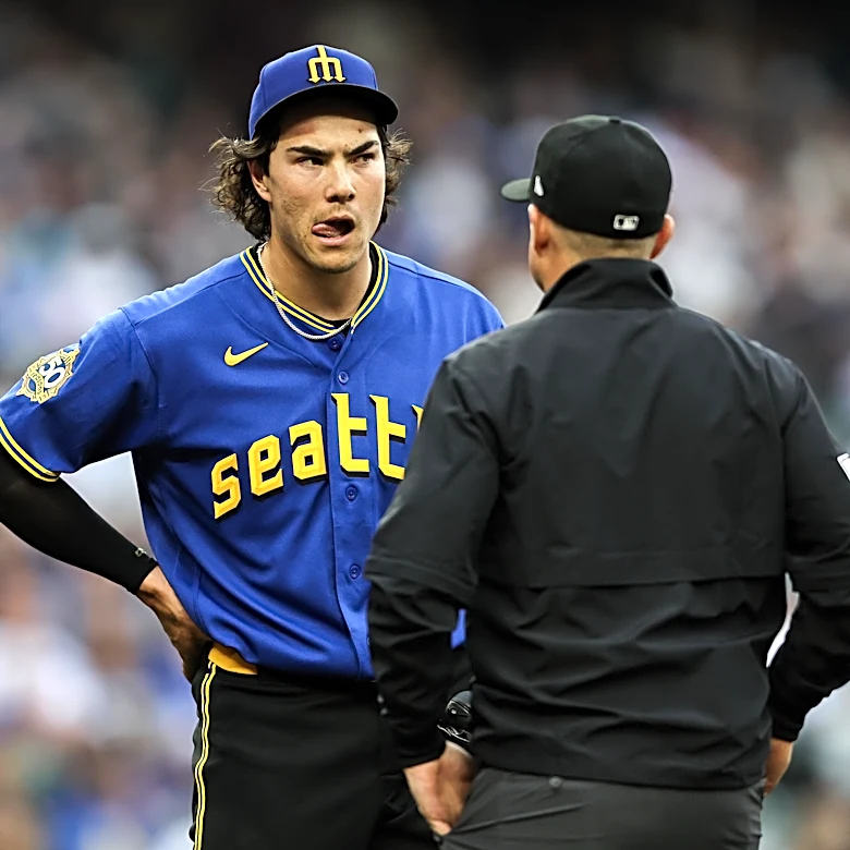 Woo gets roughed up again, M’s lose to Royals 7-6
