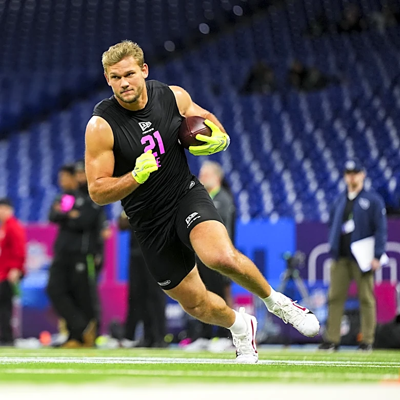 Chicago Bears Question of the Day: Did Ryan Poles overthink it?