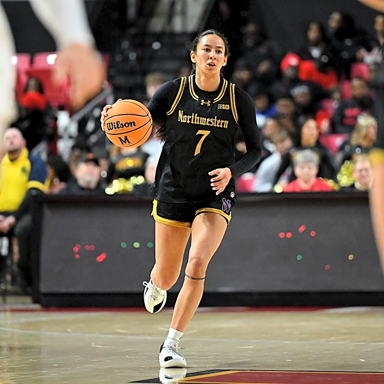 Northwestern women’s basketball player reviews: Caroline Lau