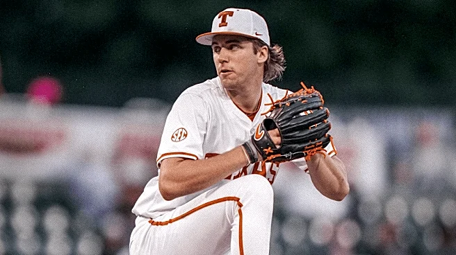 Dylan Volantis powers No. 4 Texas t0 3-1 win over No. 10 Mississippi State