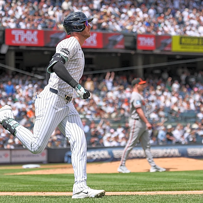 Cody Bellinger’s two-homer game leads to smooth Yankees win over Orioles