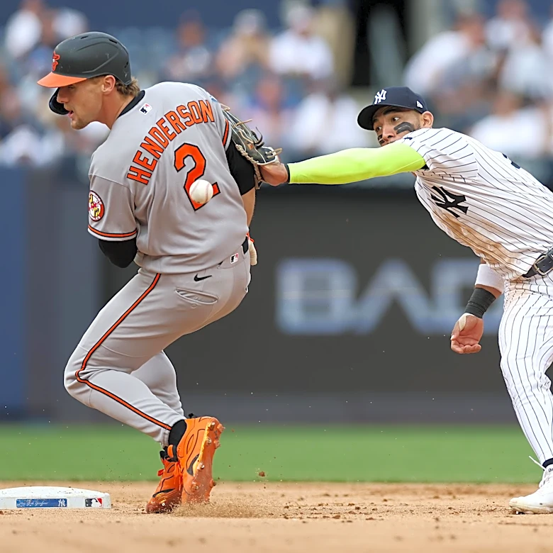 Bradish fails to play stopper, Yankees best Orioles 9-4