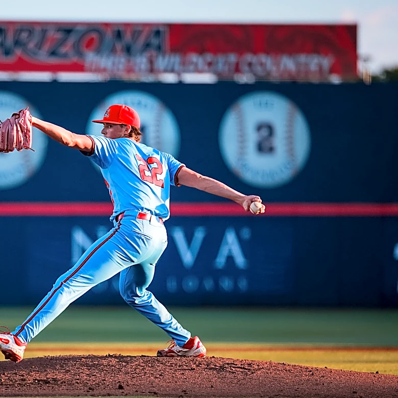 Smith Bailey exits early in Arizona baseball loss at No. 11 Kansas