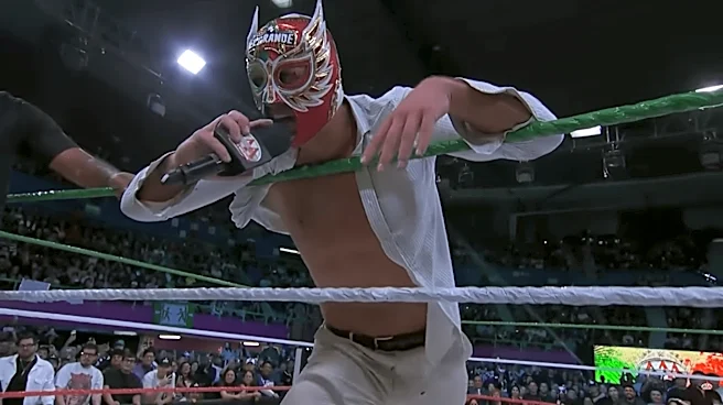 Watch the May 2 WWE Lucha Libre AAA: El Grande Americano mask vs. mask contract signing