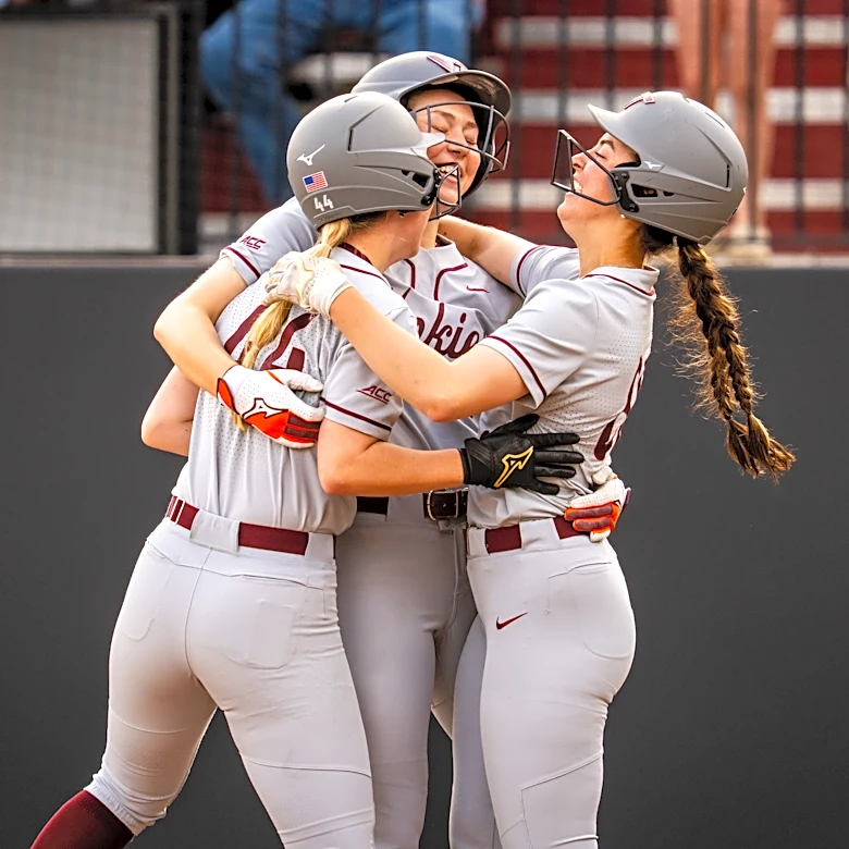 Virginia Tech softball: Hokies blow out Syracuse on back-to-back days