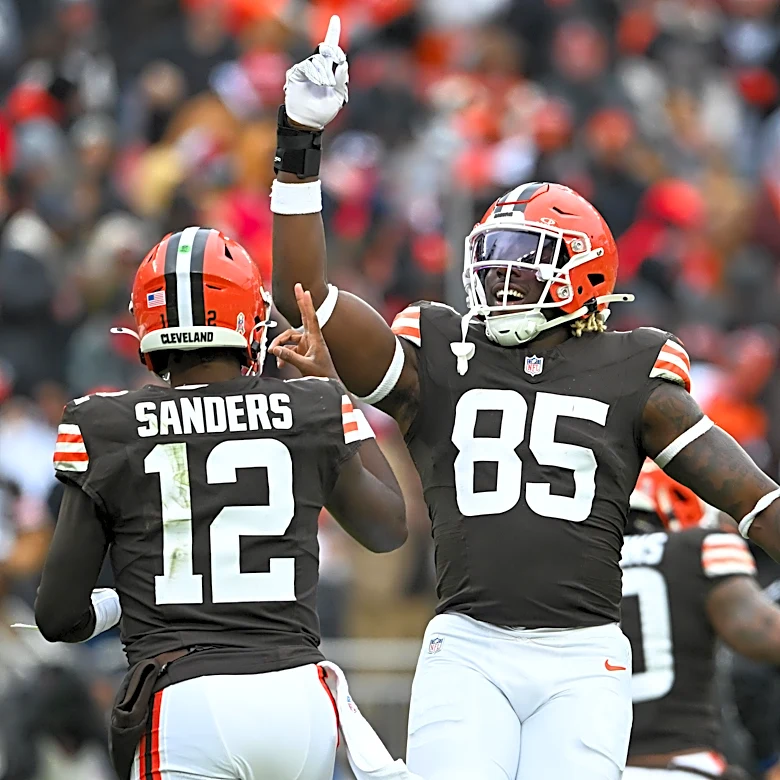 Former Browns TE David Njoku taking free agent visit with AFC competitor
